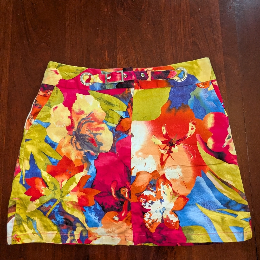 Bamboo Traders Floral Watercolor Print Skort. Size 8P